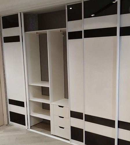Шкаф-купе 7