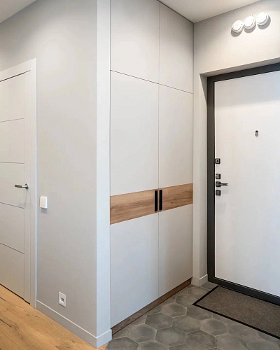 Шкаф для прихожей