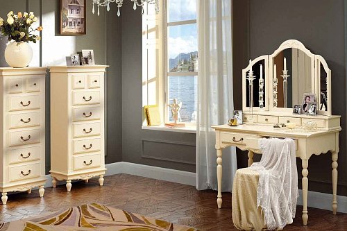 Спальня из массива