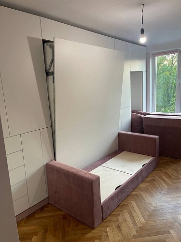 Кровать-трансформер с диваном встроенная в шкаф