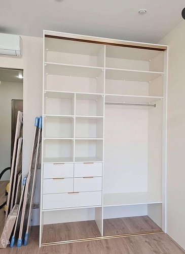 Шкаф-купе 15