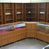 Торговая витрина из стела и дсп