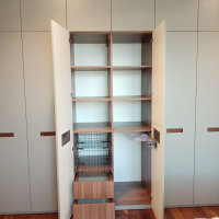 Шкаф в спальню серый