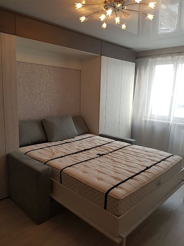 Шкаф-кровать полноценное спальное место