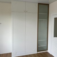 Шкаф распашной с подсветкой 16