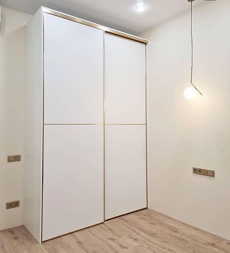 Шкаф-купе 15