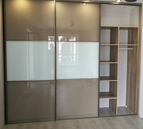 Шкаф-купе 11